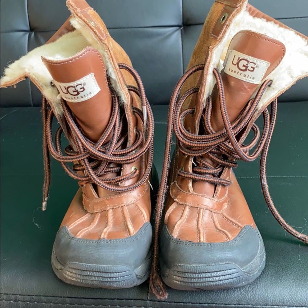 Ugg boots 13y